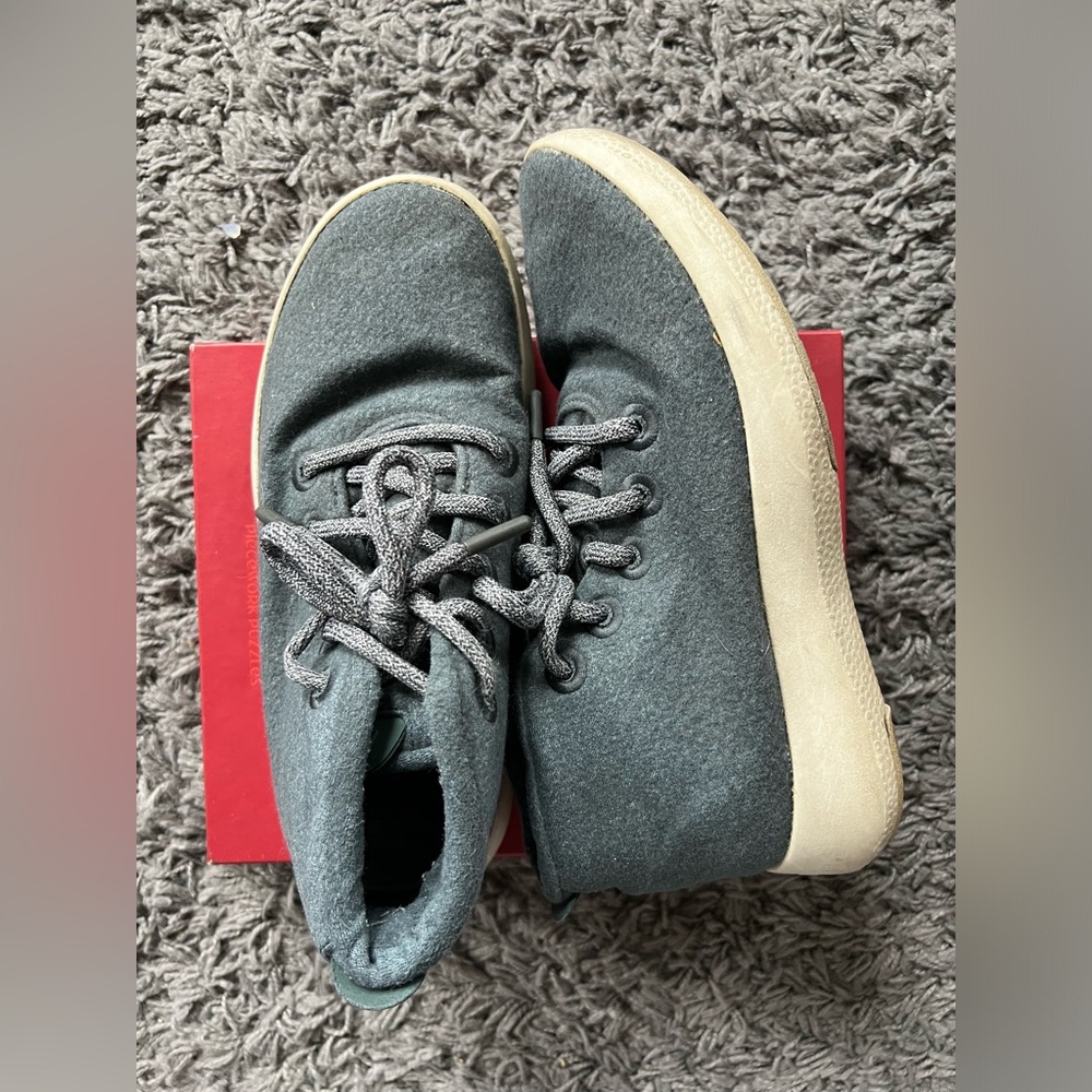 Women’s Gray AllBirds High Top Shoes
